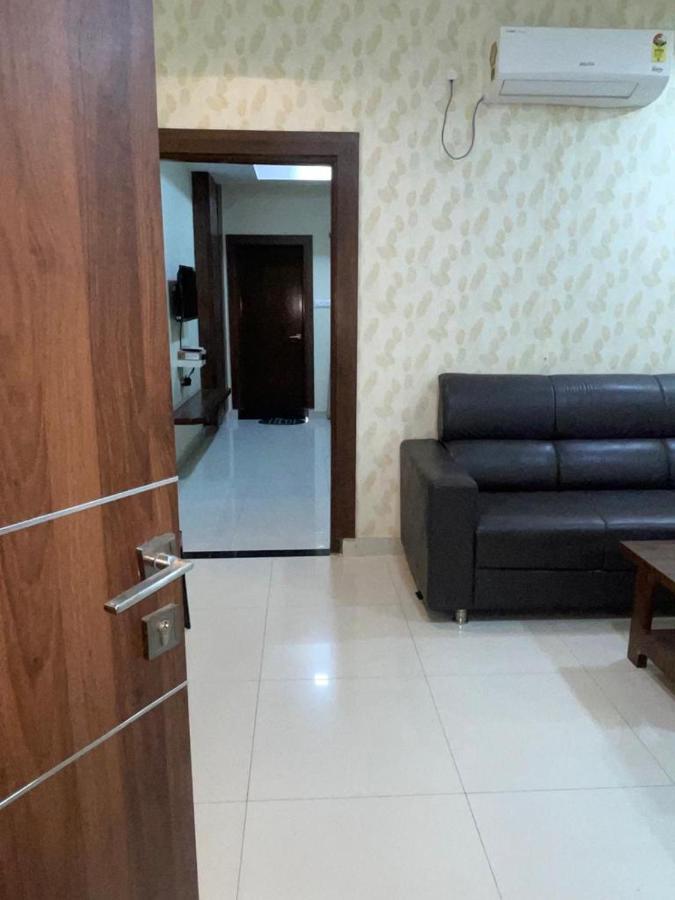Hotel Maruthi Inn Nirmal  Экстерьер фото